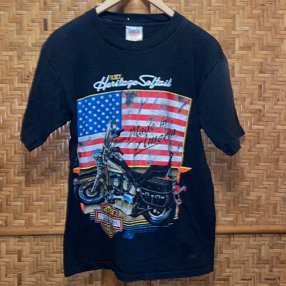 Vintage single stitch black Harley Davidson Heritage Softail Made in America tee